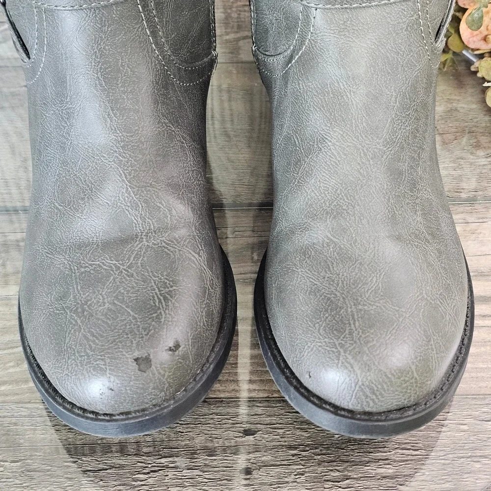 G by GUESS Tall Riding Boots‎ Gray Faux Leather Buckle Zip Women's 7.5M
